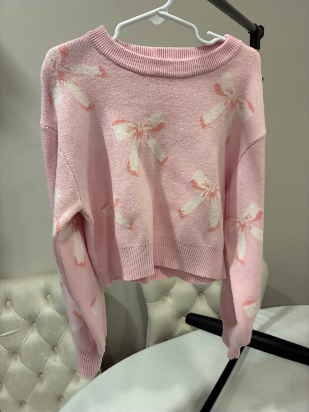 Pink Bow Pattern Cropped girls  Sweater